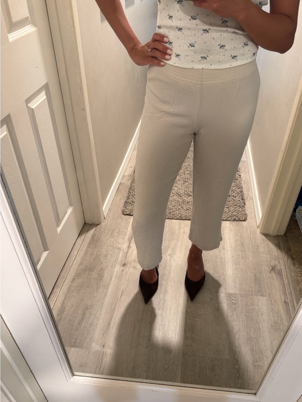 Babaton Cream Cropped Knit Pants